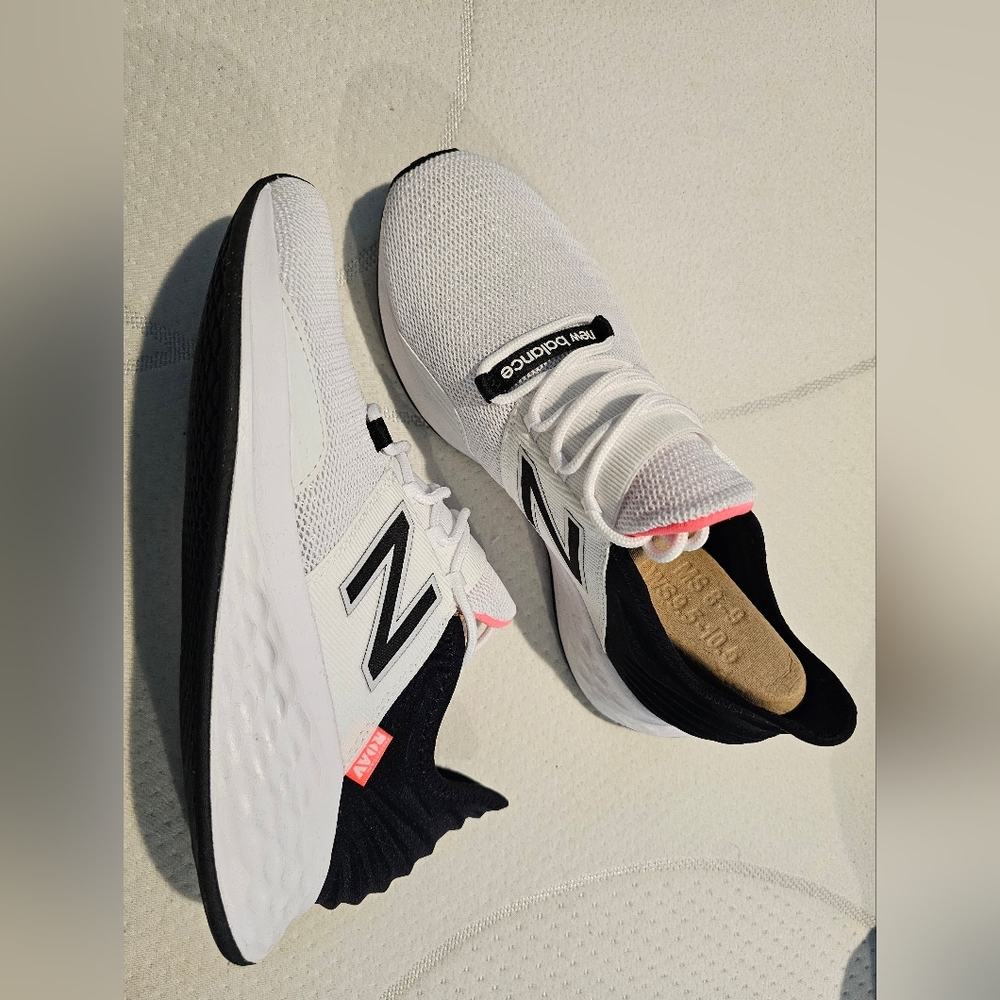 Brand new Fresh Foam Roav sneakers